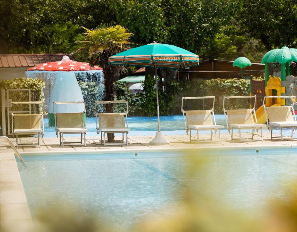 Camping Classe Village Лідо-ді-Данте Екстер'єр фото